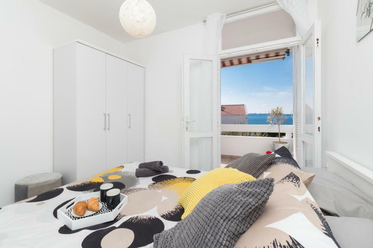 Apartman Roko Petrcane Exterior foto