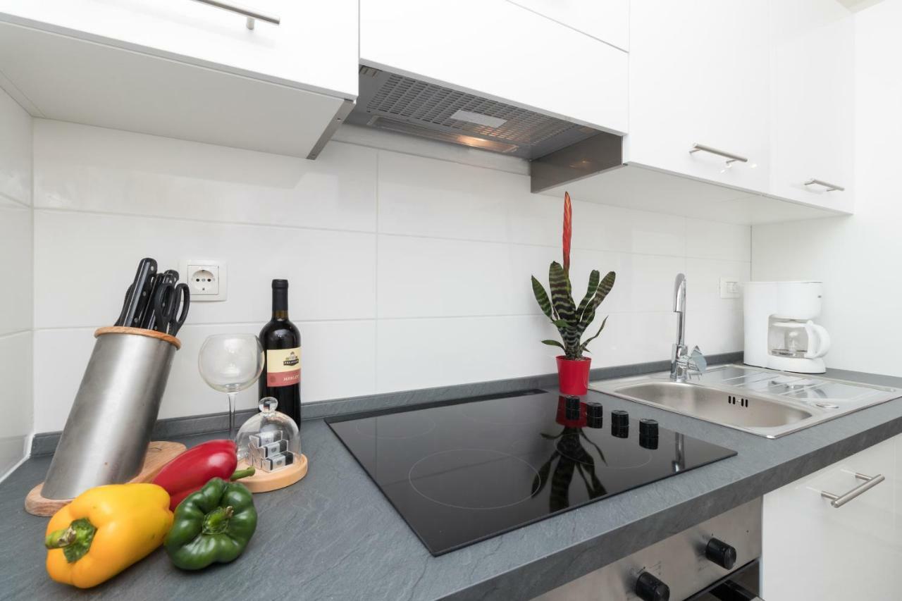 Apartman Roko Petrcane Exterior foto